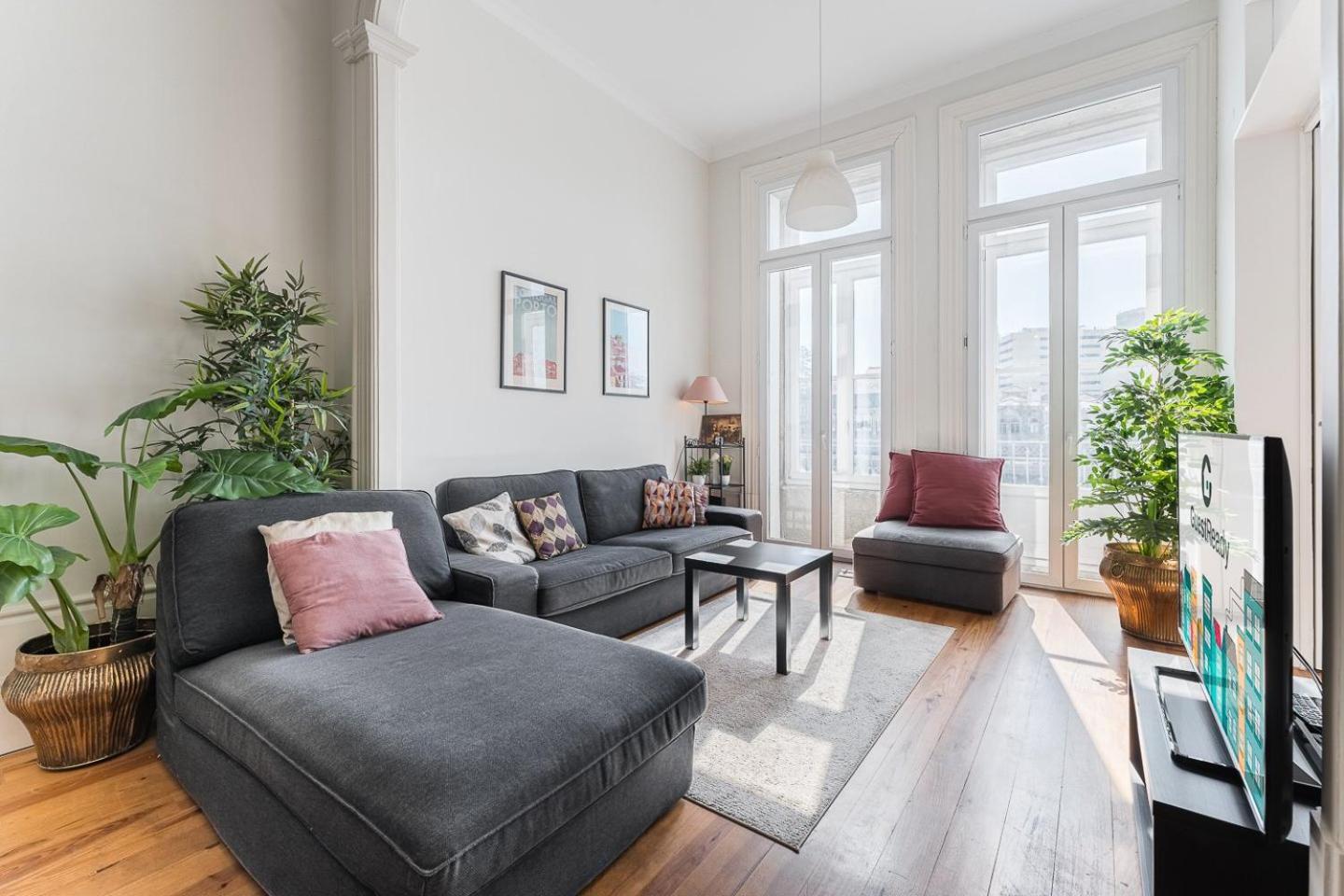 Guestready - Bright Apartment Near Bolhao Porto Buitenkant foto